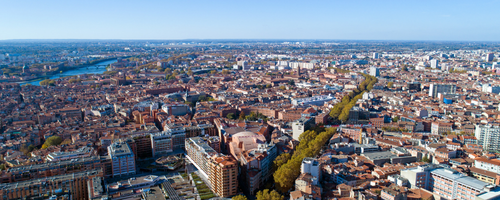 Louer un monte-meubles à Toulouse bien évaluer la hauteur et les accès